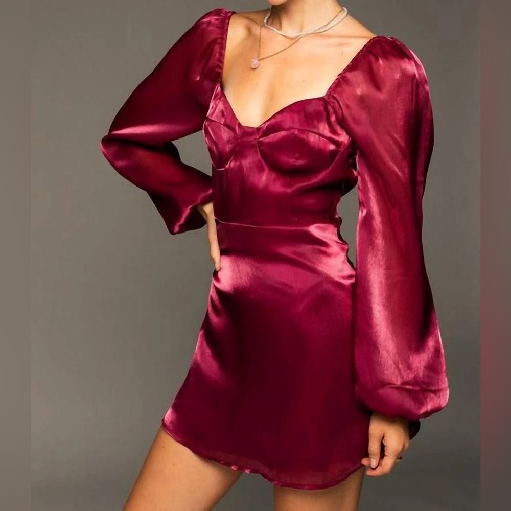 Women's Dress - Lelis Falling in Love Mini Dress Maroon Red Longseave Size XS